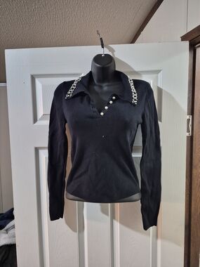 Pearl-Collar Black Long Sleeve Polo Top